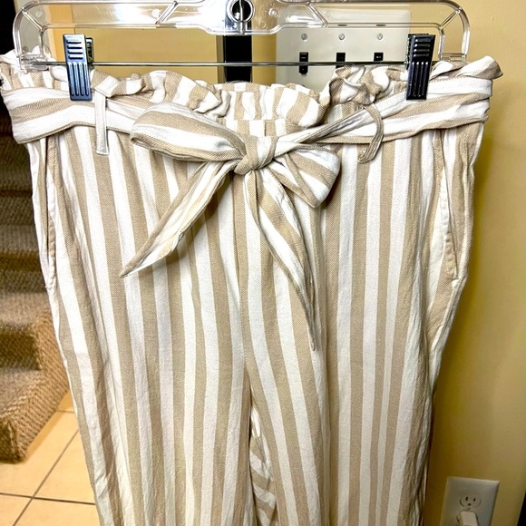 Casual spring/summer pants. - Picture 2 of 6